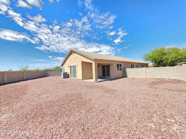 10486 E Jerrell Cove Street, Tucson, AZ 85747