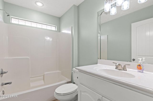 2810 Hawks Landing Boulevard, Panama City, FL 32405