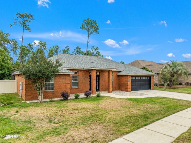 2810 Hawks Landing Boulevard, Panama City, FL 32405