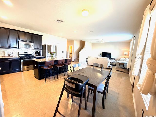 12915 Limestone, San Antonio, TX 78253