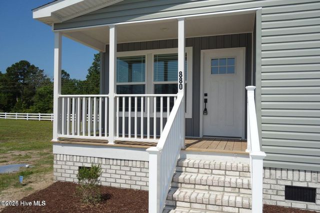 880 Yaupon Drive SW, Calabash, NC 28467