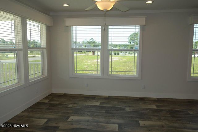 880 Yaupon Drive SW, Calabash, NC 28467