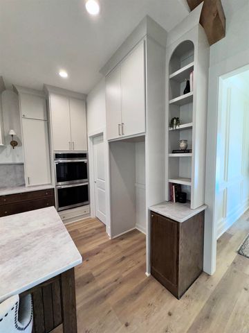 1024 Williams Creek Drive, Benton, AR 72019