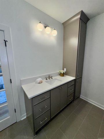 1024 Williams Creek Drive, Benton, AR 72019