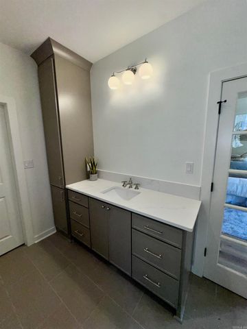 1024 Williams Creek Drive, Benton, AR 72019