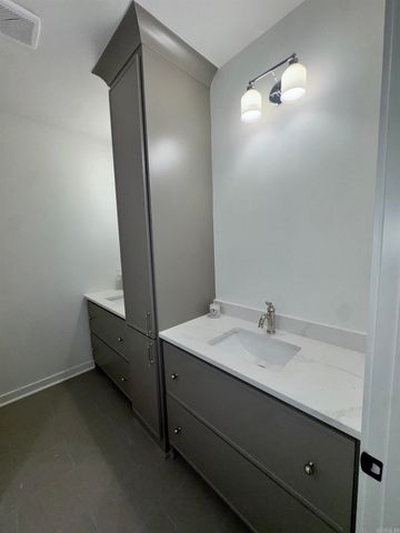 1024 Williams Creek Drive, Benton, AR 72019