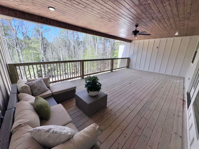 1024 Williams Creek Drive, Benton, AR 72019