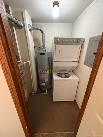 36839 Brewster Lane, New Baltimore, MI 48047