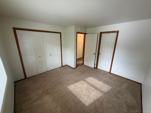 36839 Brewster Lane, New Baltimore, MI 48047