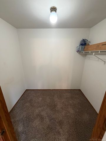 36839 Brewster Lane, New Baltimore, MI 48047