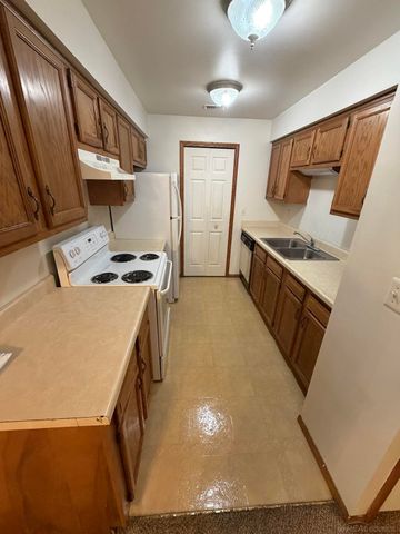 36839 Brewster Lane, New Baltimore, MI 48047