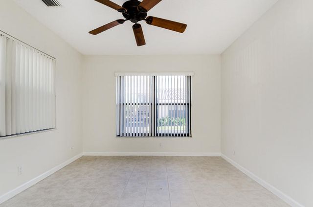 363 W Camino Real 4, Boca Raton, FL 33432