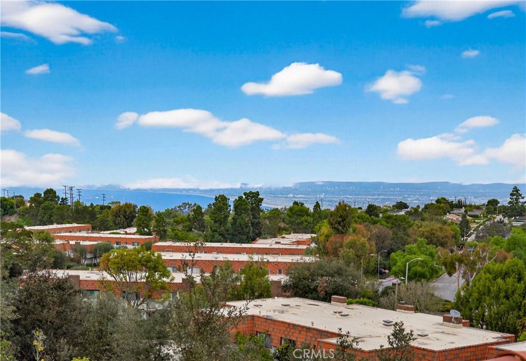 28109 Highridge Road 21, Rancho Palos Verdes, CA 90275