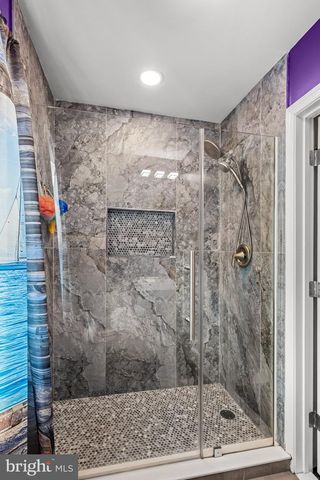 28 BRAINERD ST, Mt Holly, NJ 08060