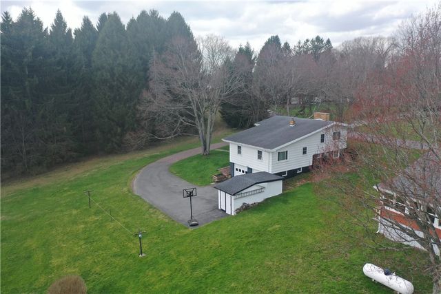 171 Holly Lane, Somerset Twp, PA 15501
