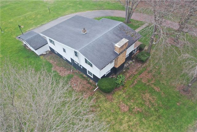 171 Holly Lane, Somerset Twp, PA 15501