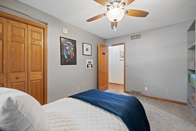 1800 Centennial LANE, Mount Pleasant, WI 53406