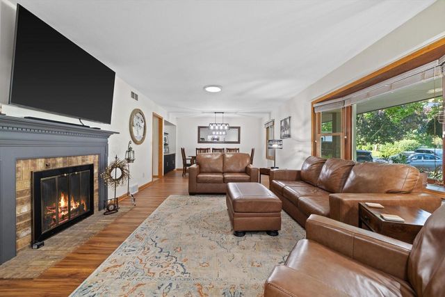 1800 Centennial LANE, Mount Pleasant, WI 53406