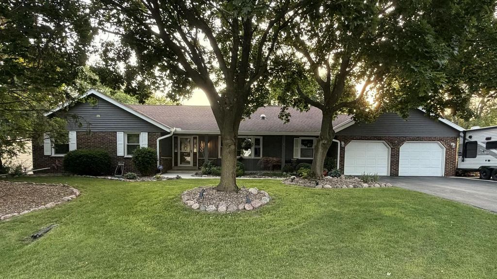 1800 Centennial LANE, Mount Pleasant, WI 53406