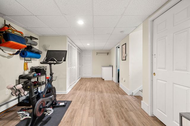 19 Lincoln Drive, Nottingham, NH 03290