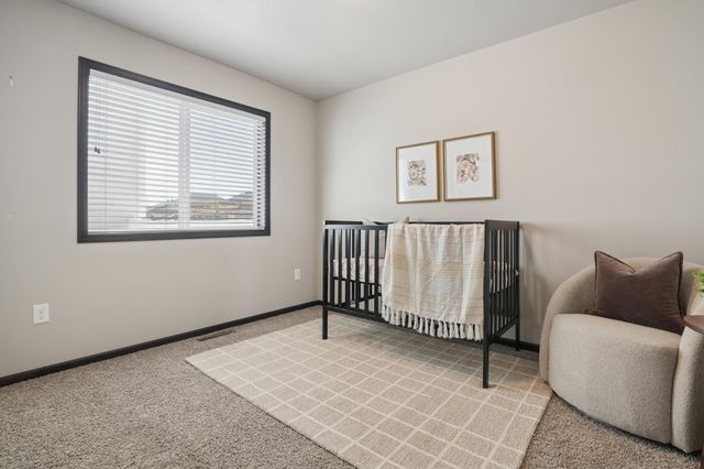 5594 Justice Drive S, Fargo, ND 58104