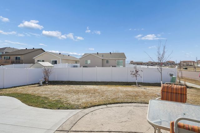 5594 Justice Drive S, Fargo, ND 58104