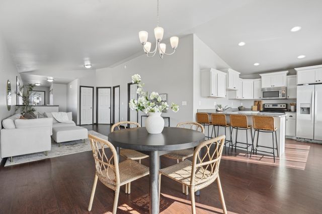 5594 Justice Drive S, Fargo, ND 58104