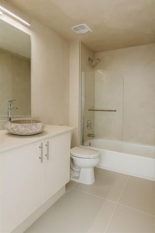 1861 S River Drive 1505, Miami, FL 33125