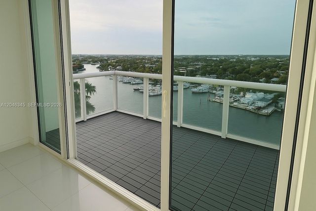 1861 S River Drive 1505, Miami, FL 33125
