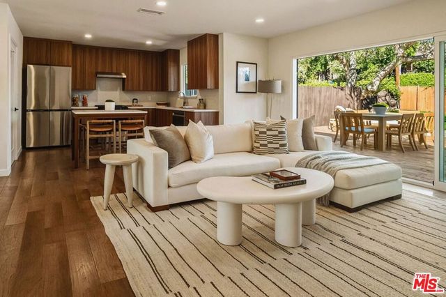 1179 Kipling Avenue, Los Angeles, CA 90041