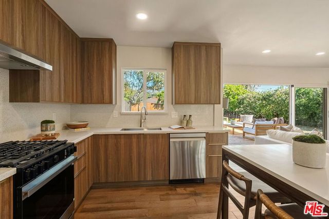 1179 Kipling Avenue, Los Angeles, CA 90041