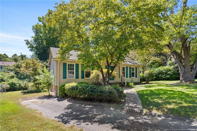 464 Teal Court, Fayetteville, NC 28311