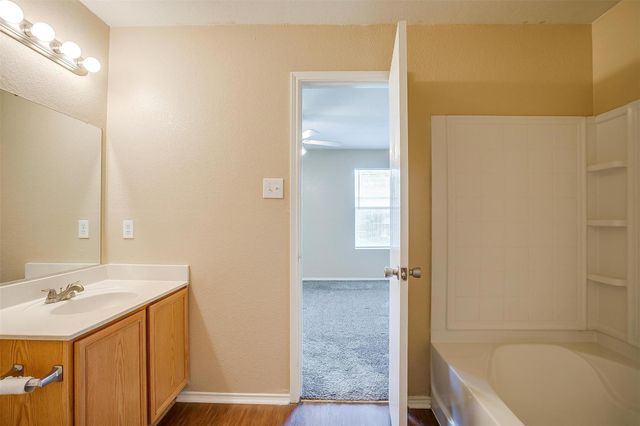 1108 Cottonwood Drive, Crowley, TX 76036