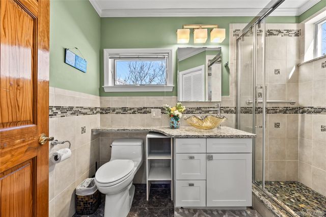 11 Pine Lane A, Bayville, NY 11709