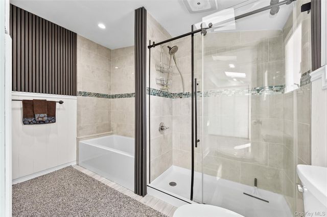11 Pine Lane A, Bayville, NY 11709