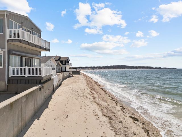 11 Pine Lane A, Bayville, NY 11709