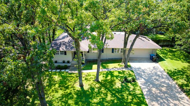 1510 W Heron Street, Denison, TX 75020