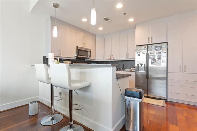1080 Peachtree Street NE 1716, Atlanta, GA 30309