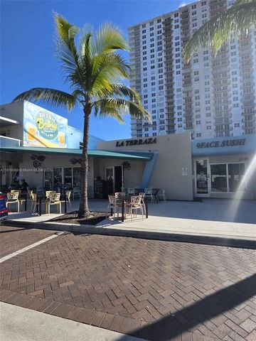 E Atlantic Boulevard, Pompano Beach, FL 33062