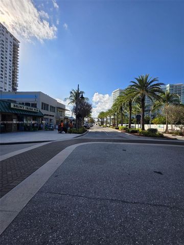 E Atlantic Boulevard, Pompano Beach, FL 33062