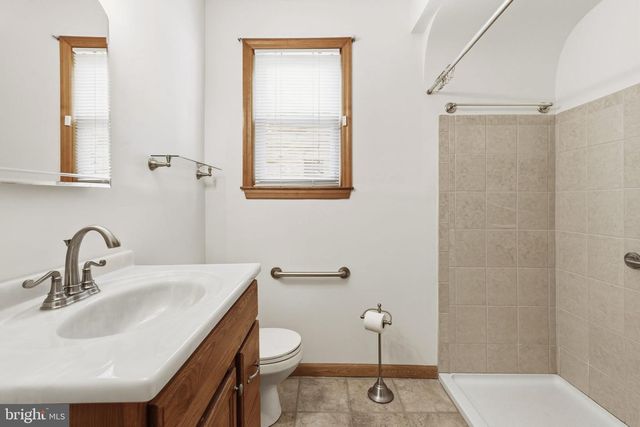 1316 PINE GROVE AVE, Baltimore, MD 21237
