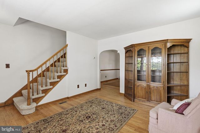 1316 PINE GROVE AVE, Baltimore, MD 21237