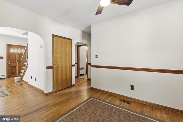 1316 PINE GROVE AVE, Baltimore, MD 21237