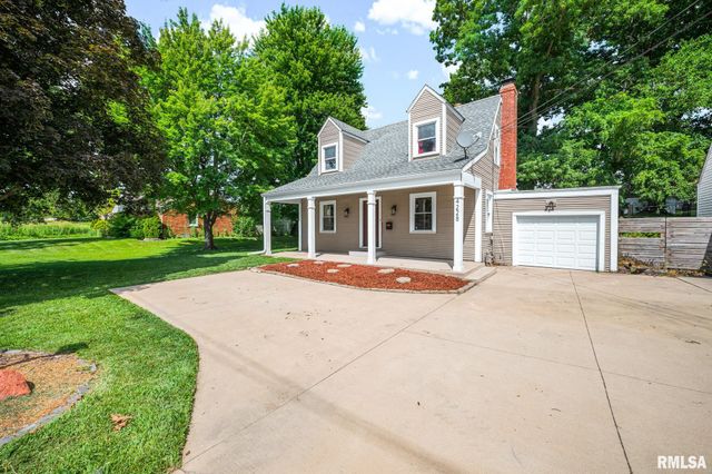 4228 N UNIVERSITY Street, Peoria, IL 61614