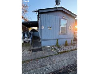 Athena Lane, Roseburg, OR 97470