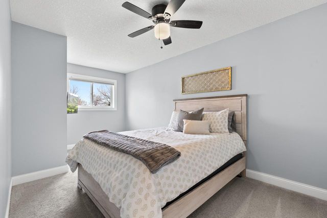 8537 Chanhassen Hills Drive S, Chanhassen, MN 55317