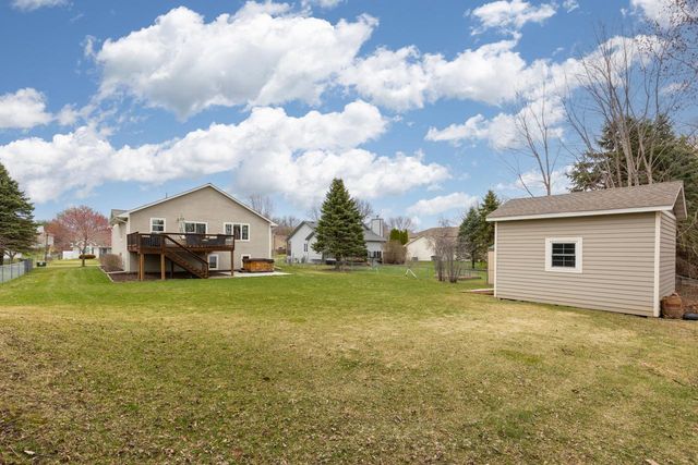 8537 Chanhassen Hills Drive S, Chanhassen, MN 55317