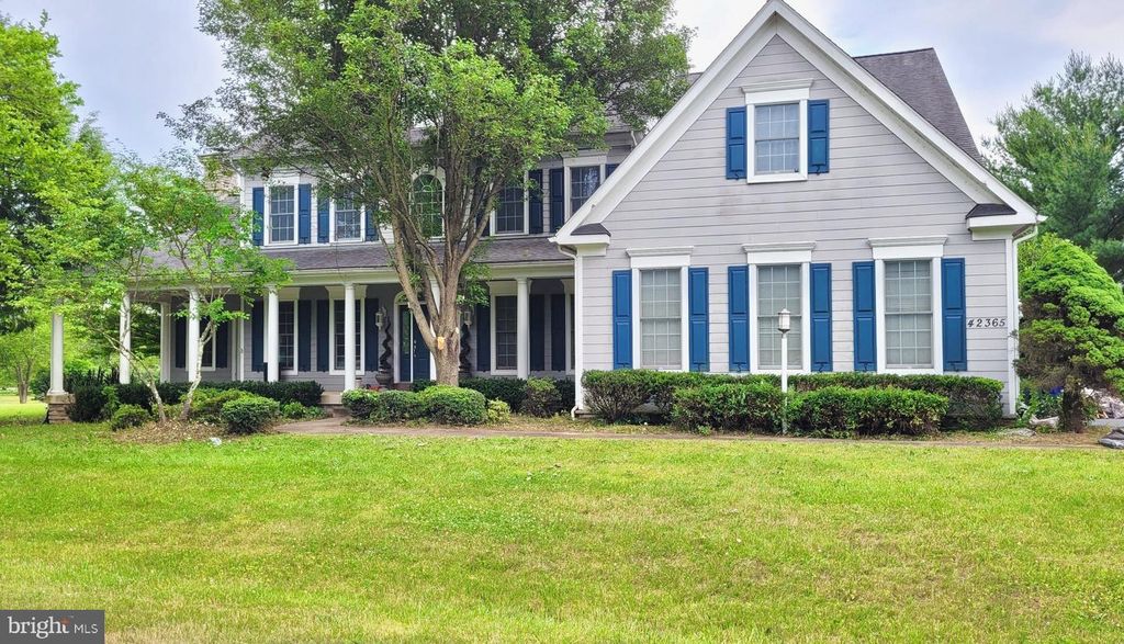 42365 GREEN MEADOW LN, Leesburg, VA 20176
