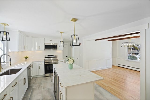 55 Woodridge Road, Hampstead, NH 03826