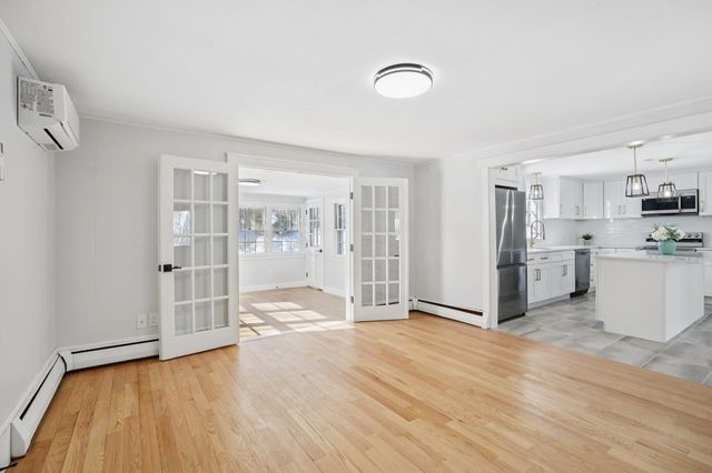 55 Woodridge Road, Hampstead, NH 03826